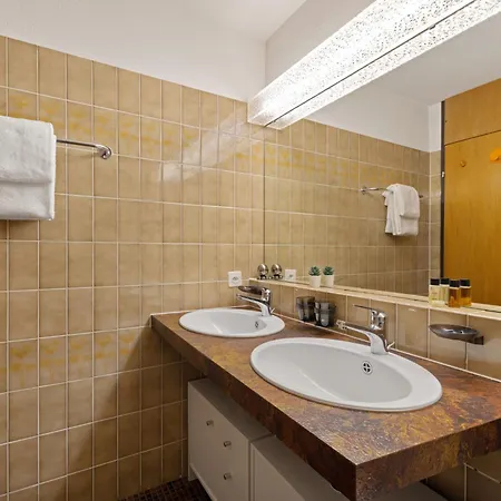 Апартаменти Allod Park Haus B 202 By Interhome Давос